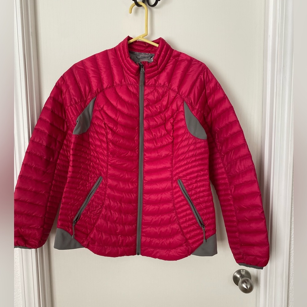 XERSION lightweight hot pink jacket